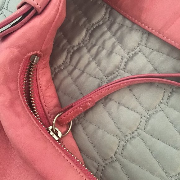 Hot Pink Leather Coach Shoulder Purse - Picture 6 of 8